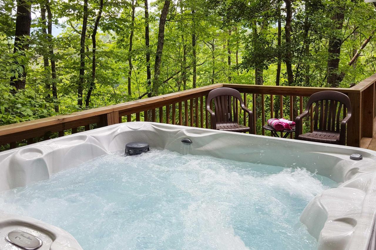 Natures Retreat With Hot Tub 7 Mi To Bryson City Whittier Kültér fotó